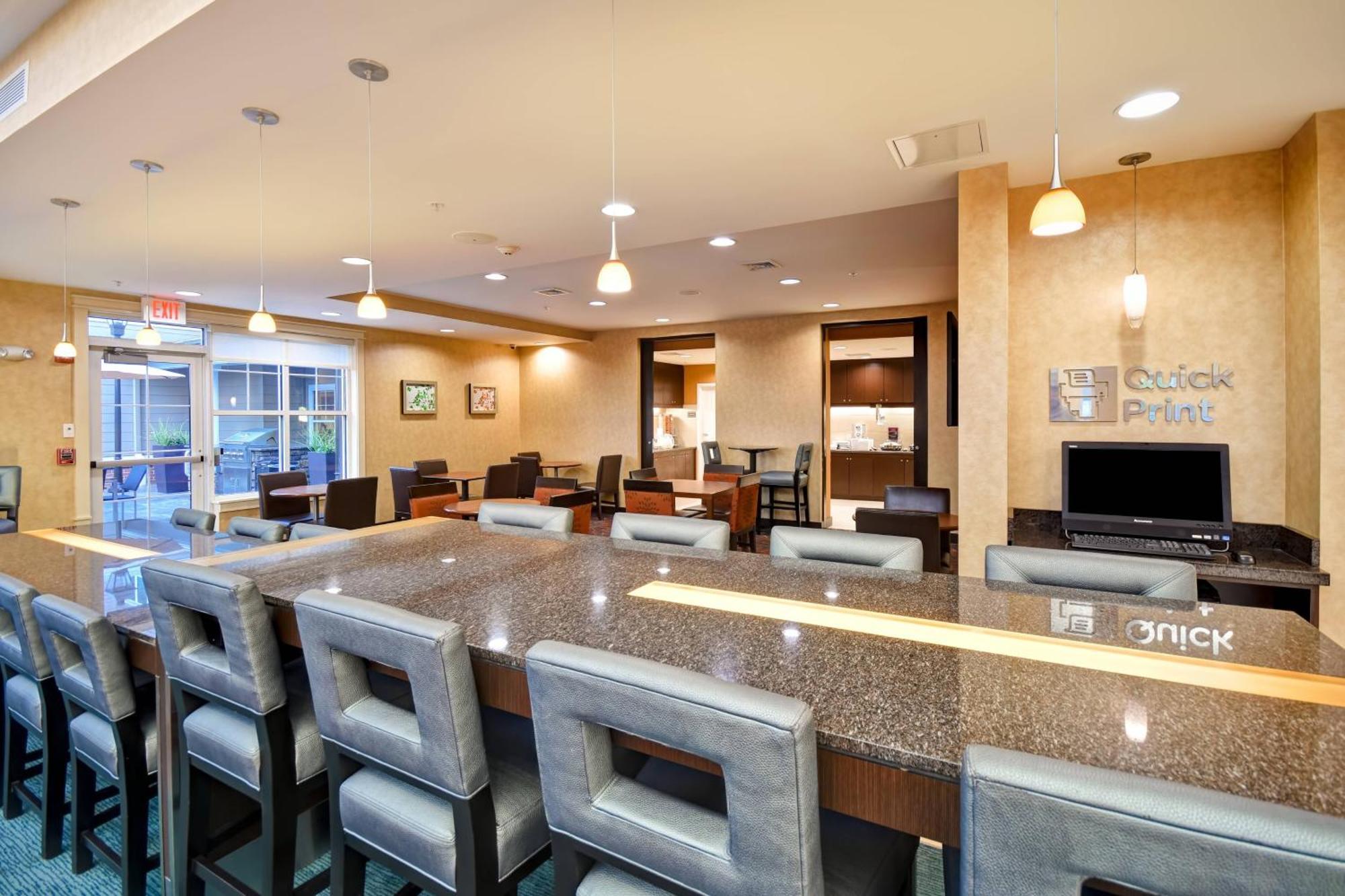 Residence Inn By Marriott Springfield Chicopee Exterior photo